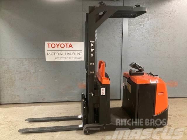 Toyota OSE120CB Low lift order picker