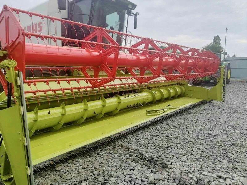 CLAAS V750 Combine harvester heads