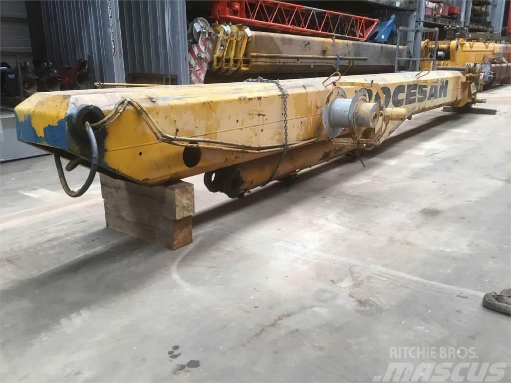 Gottwald AMK boom section Crane parts and equipment
