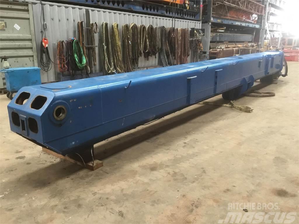 Grove GMK 3050 telescopic section 1 Crane parts and equipment