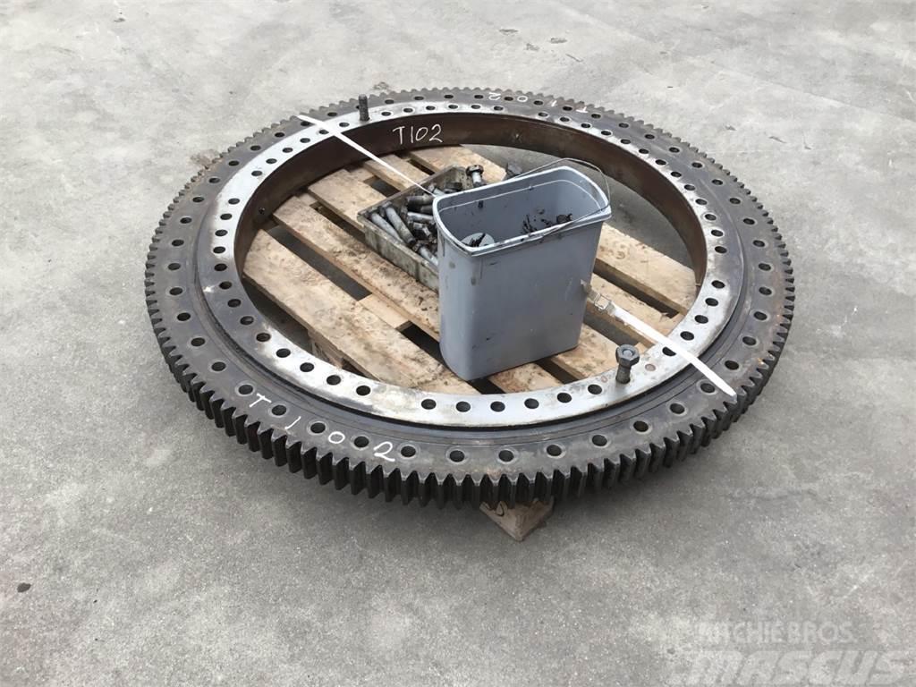 Spierings SK 477 AT4 slew ring Crane parts and equipment