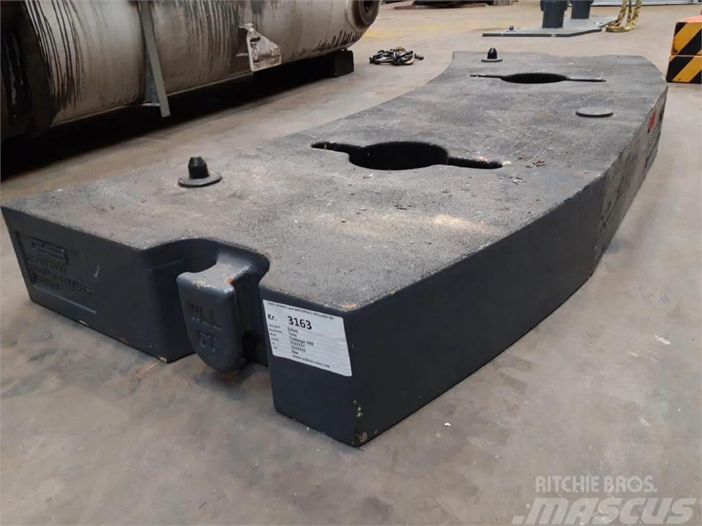 Terex Challenger 4200 counterweight 3,8 ton Crane parts and equipment