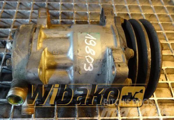 CASE Air conditioning compressor Case 1188 Engines