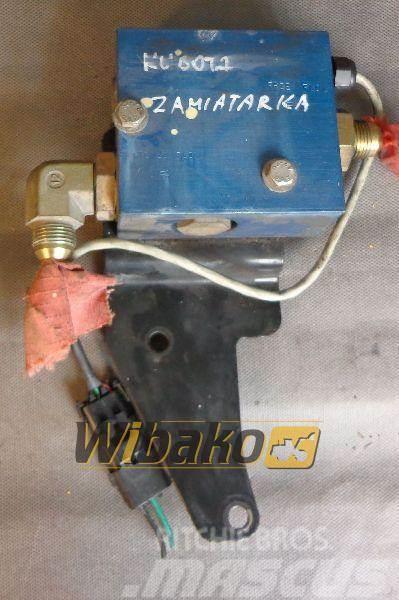 Kubota Stepper motor Kubota 31063 H5487 Other components